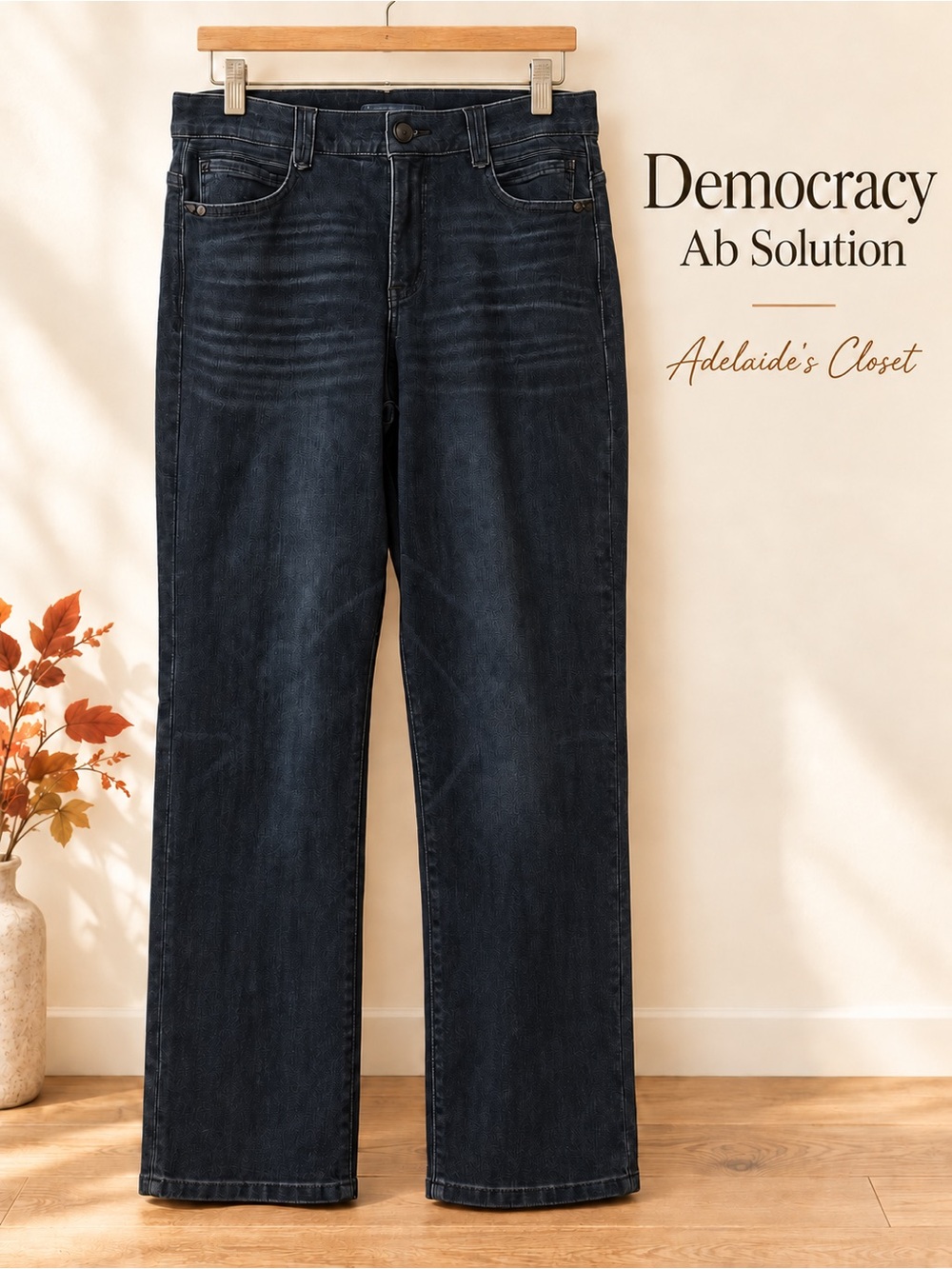 Democracy “Ab Solution” Jeans in dark blue denim. Size 14